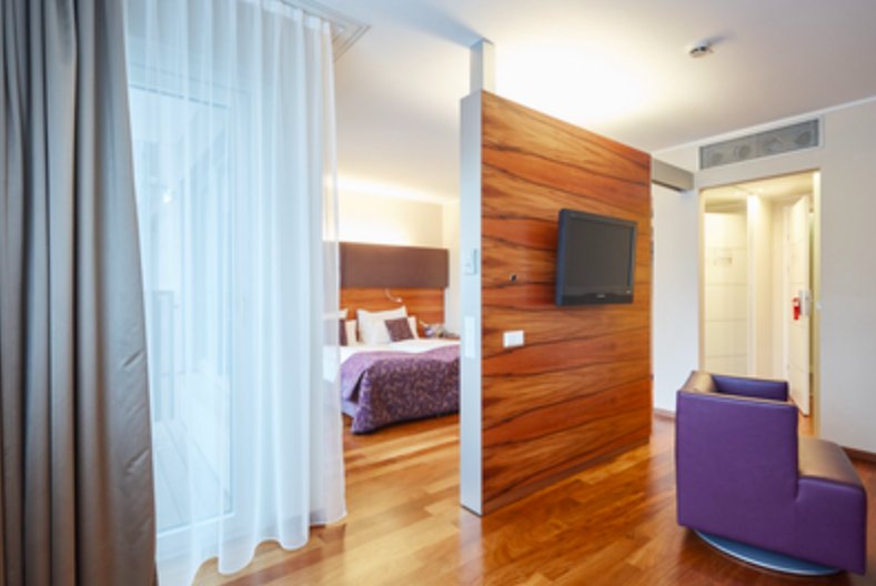 Фото Pakat Suites Hotel