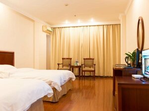 GreenTree Inn YiZheng Zhenzhou East Road (City of Yangzhou, 45), hotel