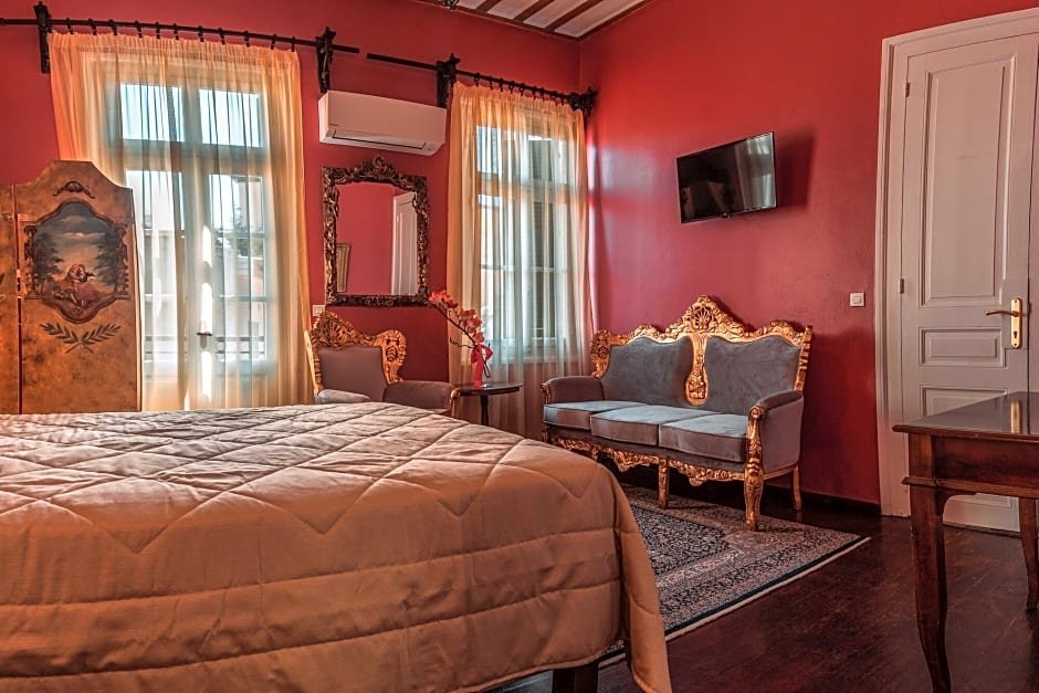 Фото отеля 2