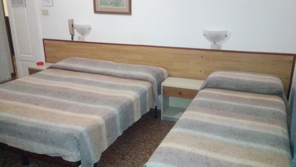 Фото Albergo Cavour