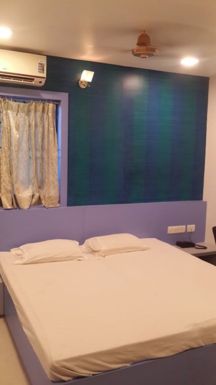 Фото Kalaimagal Residency