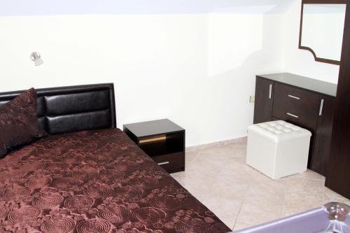 Фото Vlasta Family Hotel