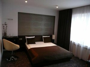 Azymut Hotel & Restaurant (Województwo łódzkie, Andrespol, ulica Rokicińska, 104), hotel