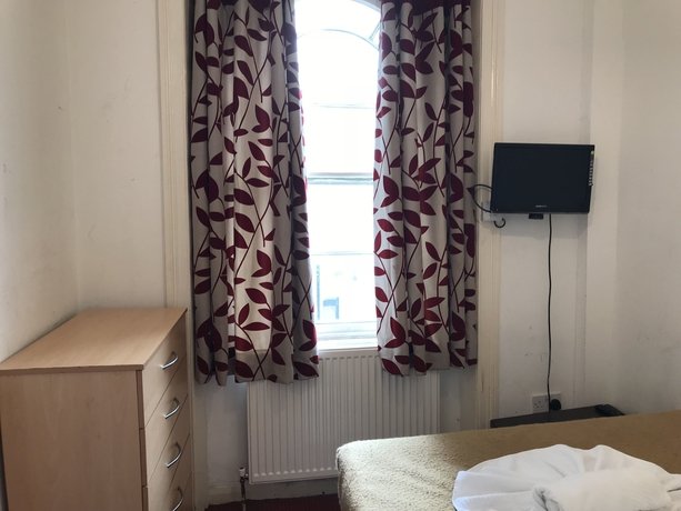 Фото Royal Park Hotel