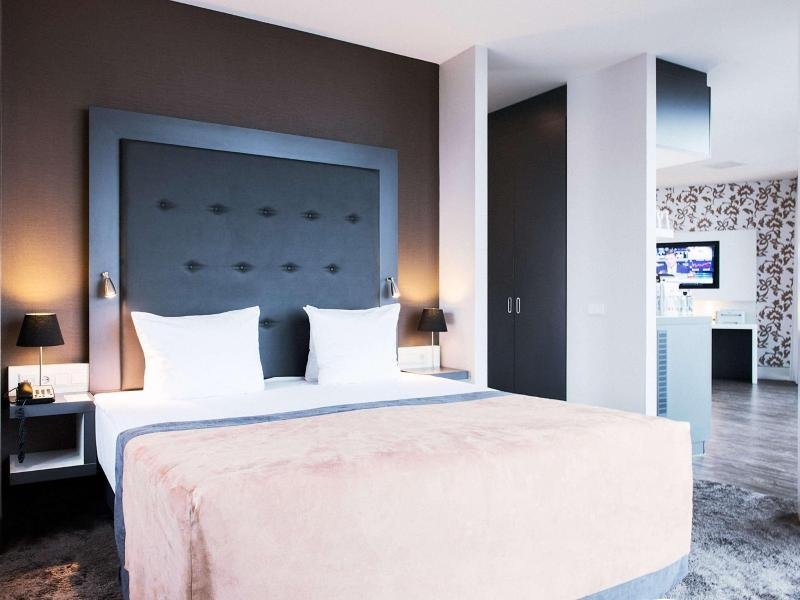 Фото Mercure Hotel Amersfoort Centre