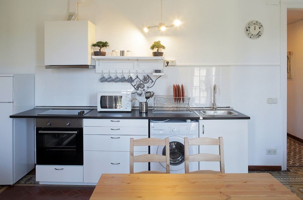 Фото Hostal Balkonis