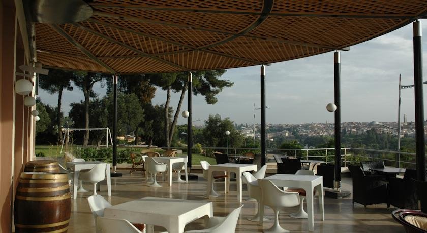 Фото Hôtel Transatlantique Meknes