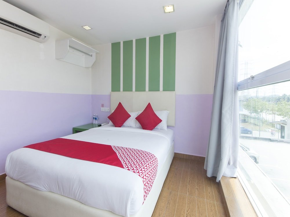 Фото Oyo 419 City Boutique Hotel