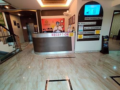Фото Hotel Savi Regency