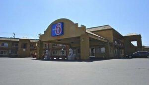 Гостиница Motel 6 Fresno - Blackstone North