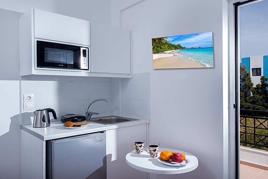 Фото W Suites by Estia