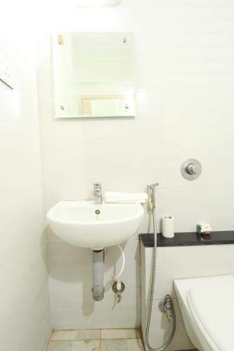 Фото Отель The Grand Inn