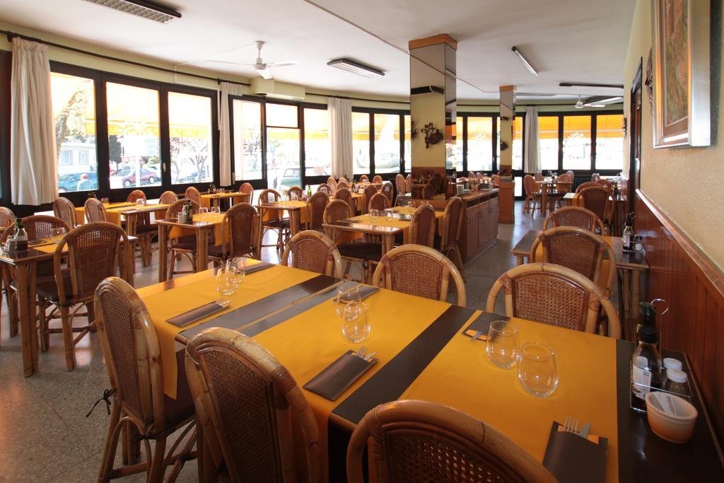 Фото Apartamentos El Sol