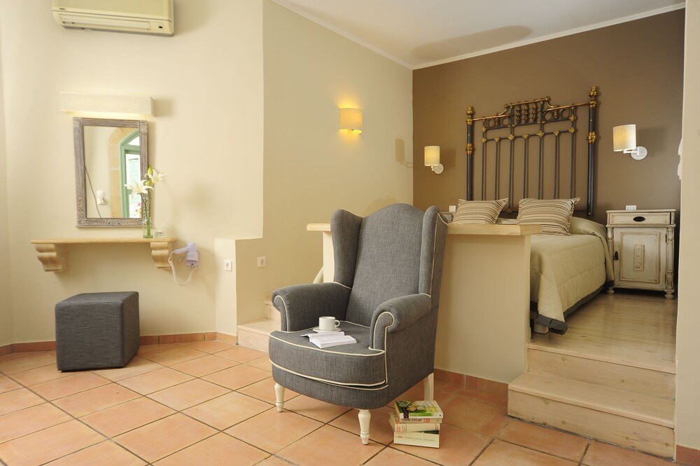 Фото Mythos Residence