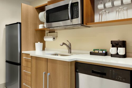 Гостиница Home2 Suites by Hilton New Brunswick, Nj в Нью Брансуике