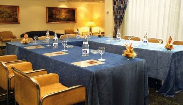 Фото Отель One Shot Colon 46