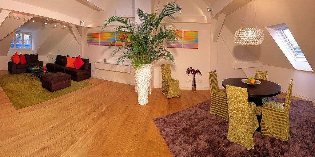 Фото Wolf Dietrich