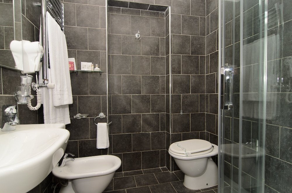 Фото Covo degli Angioini - Town House Suites