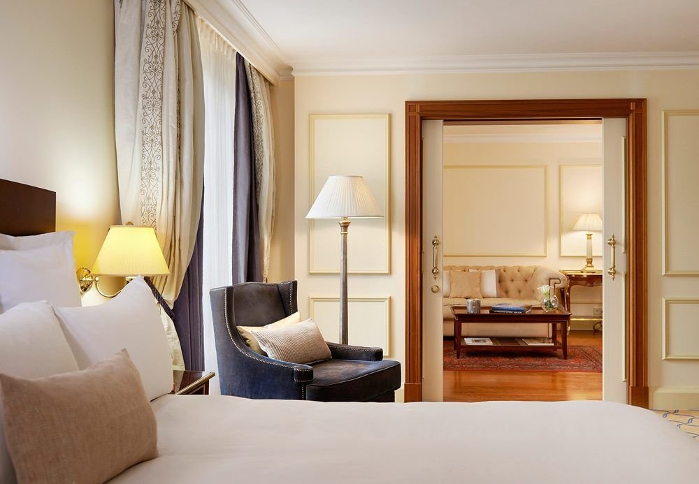 Фото Renaissance Paris La Defense