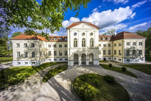 Гостиница Hotel Pałac Alexandrinum в Лохуве