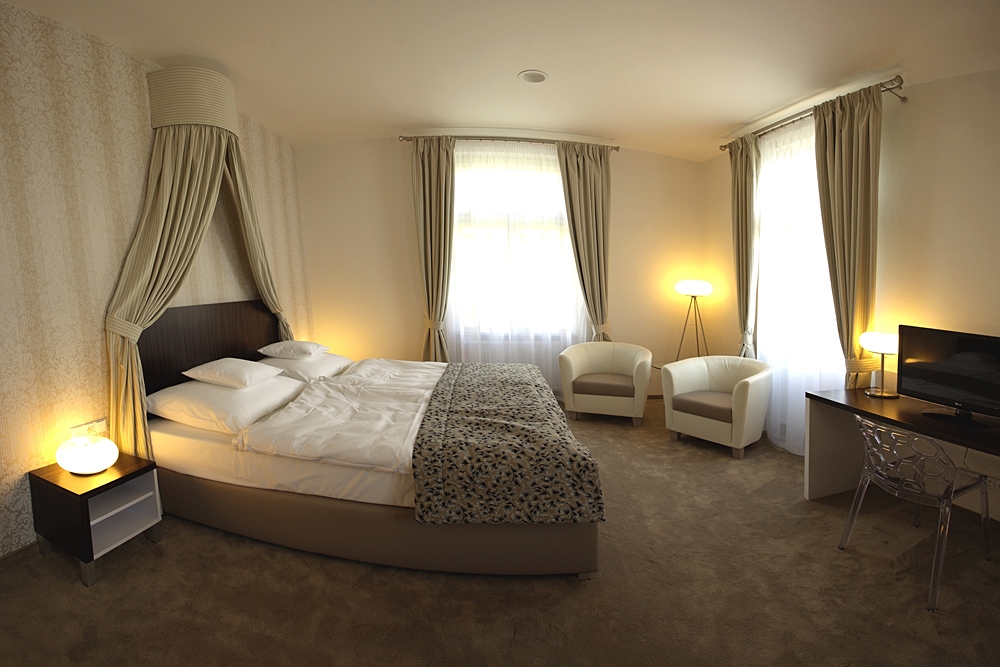 Фото Zámeček Petrovice