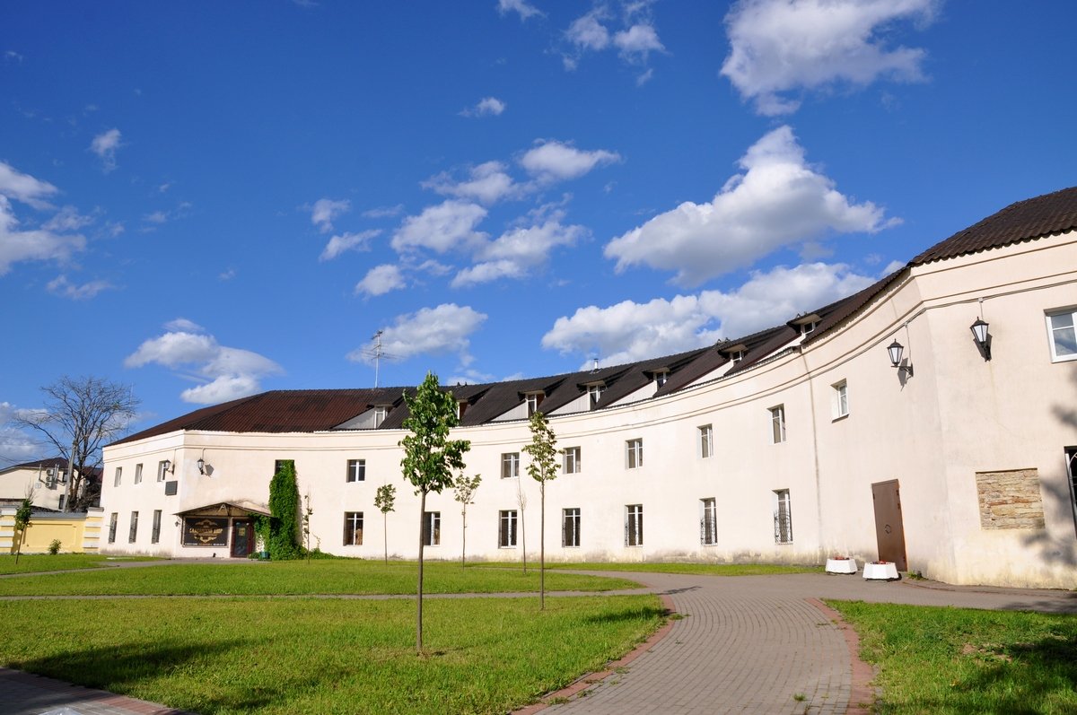 Фото отеля 2