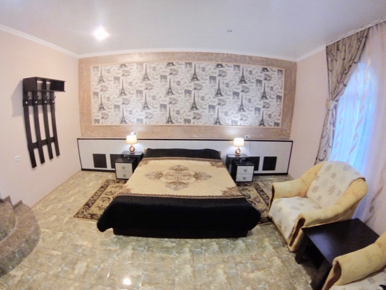 Фото Николь