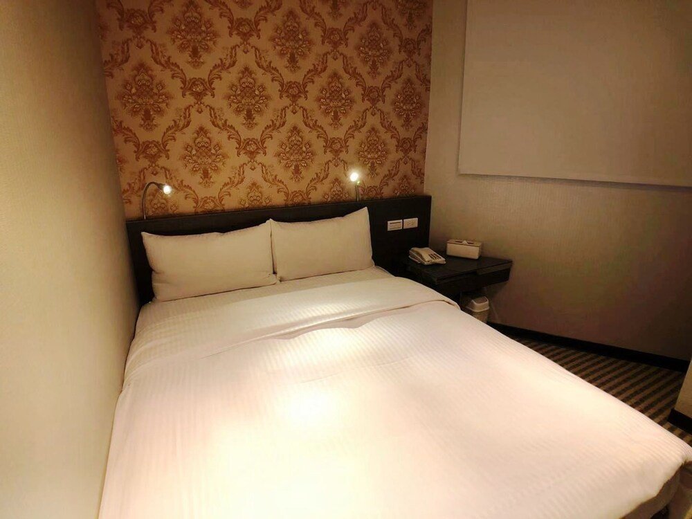 Фото Red 13 apartment