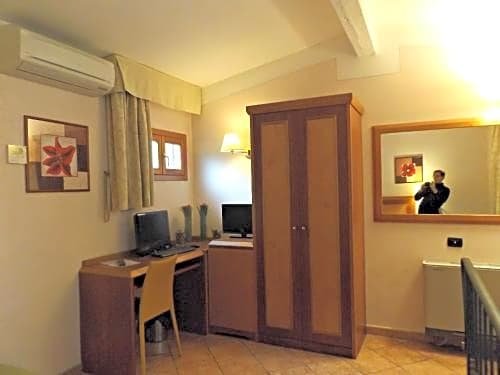 Фото Hostel Archi Rossi