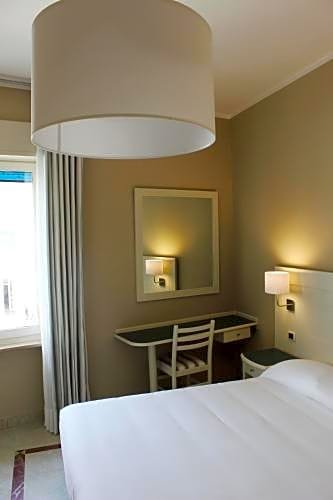 Фото Astoria Vico Hotel