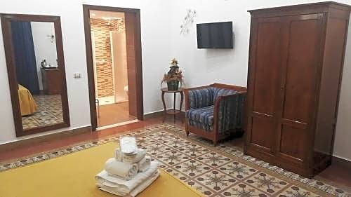 Фото Hotel Tonic