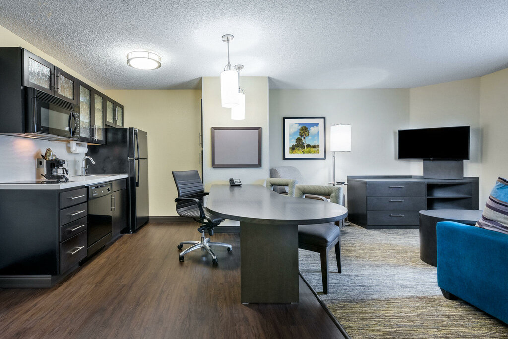 Hotel Candlewood Suites Lake Mary, Lake Mary, photo