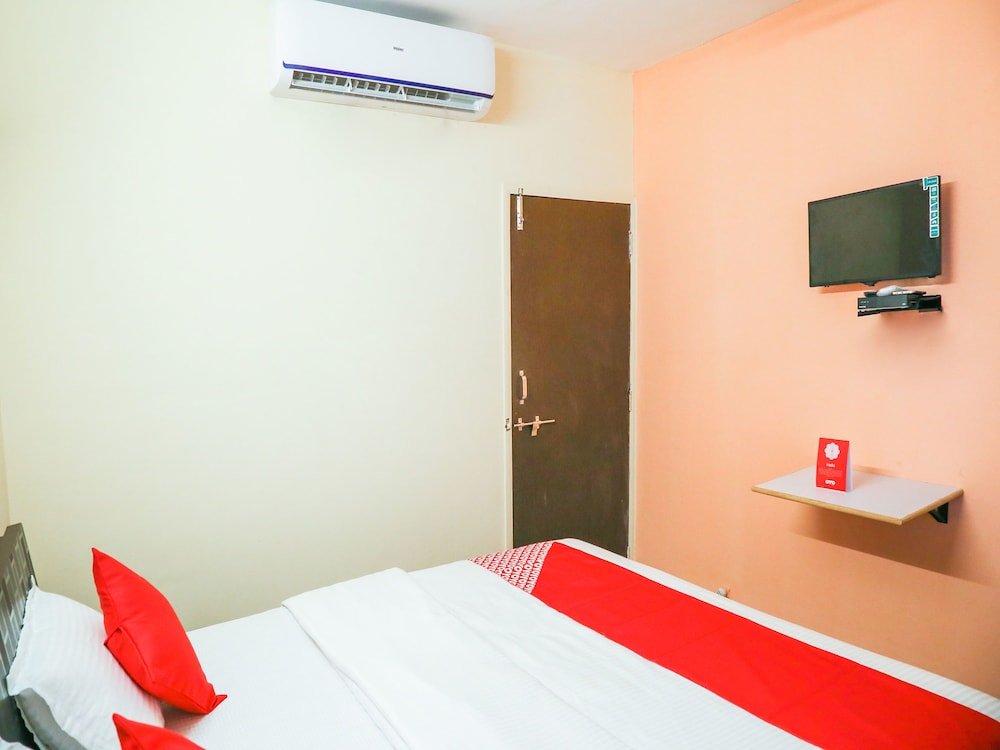 Фото Oyo 16053 Ema Happy Stay