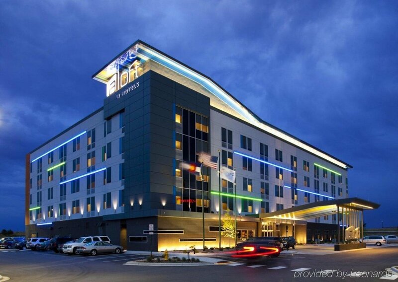 Гостиница Cambria Hotel Denver International Airport