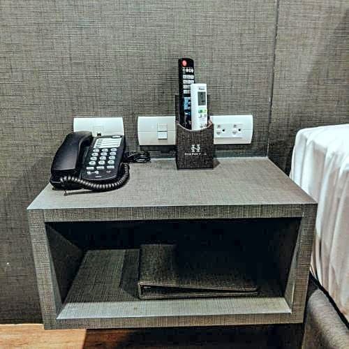 Фото Hyde Park Hotel Bangkok