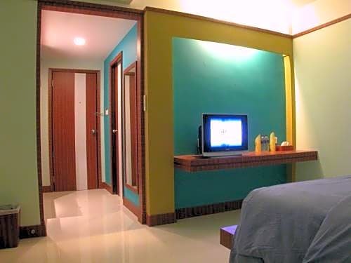 Фото Maximillian