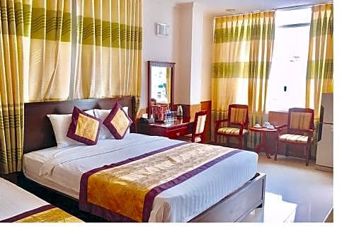 Фото Nhat Thanh Hotel