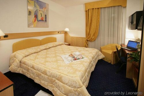 Гостиница Hotel Astoria Gallarate в Галларате