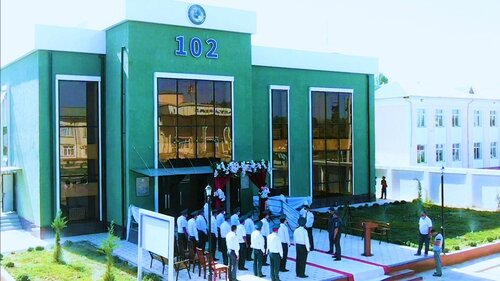 Qattiq porno jinsiy aloqa