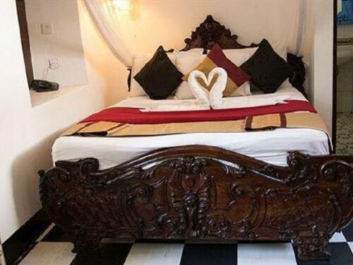 Гостиница Tembo Palace Hotel в Занзибаре