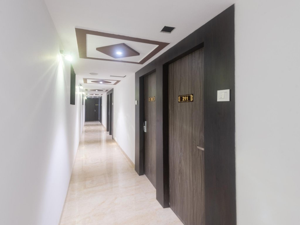 Фото Capital O 29143 Embassy Suites