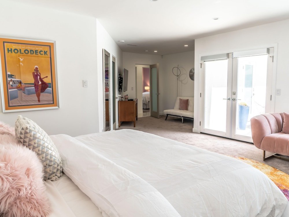 Фото Sputnik House