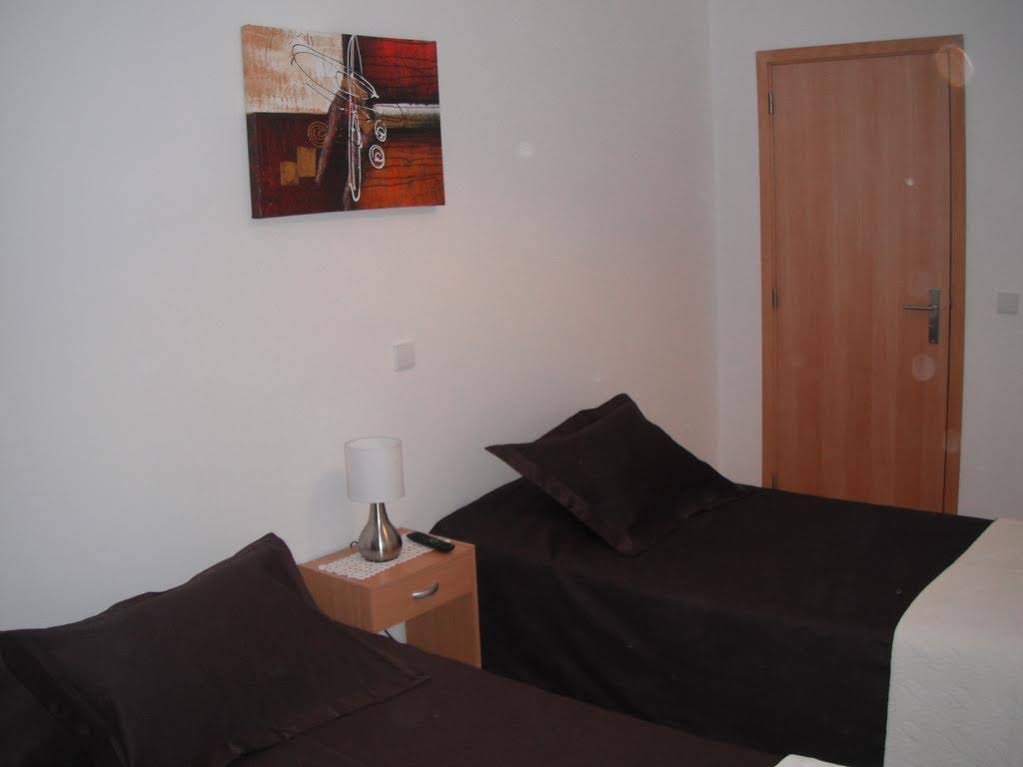 Фото Pensao Residencial D. Filipe I