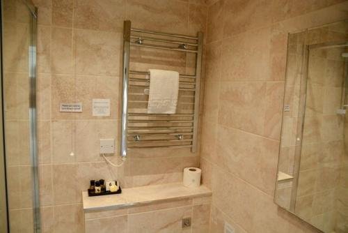 Фото The Crags Hotel