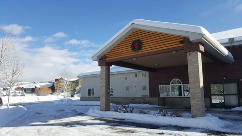 Гостиница Quality Inn & Suites в Стимбот Спрингс