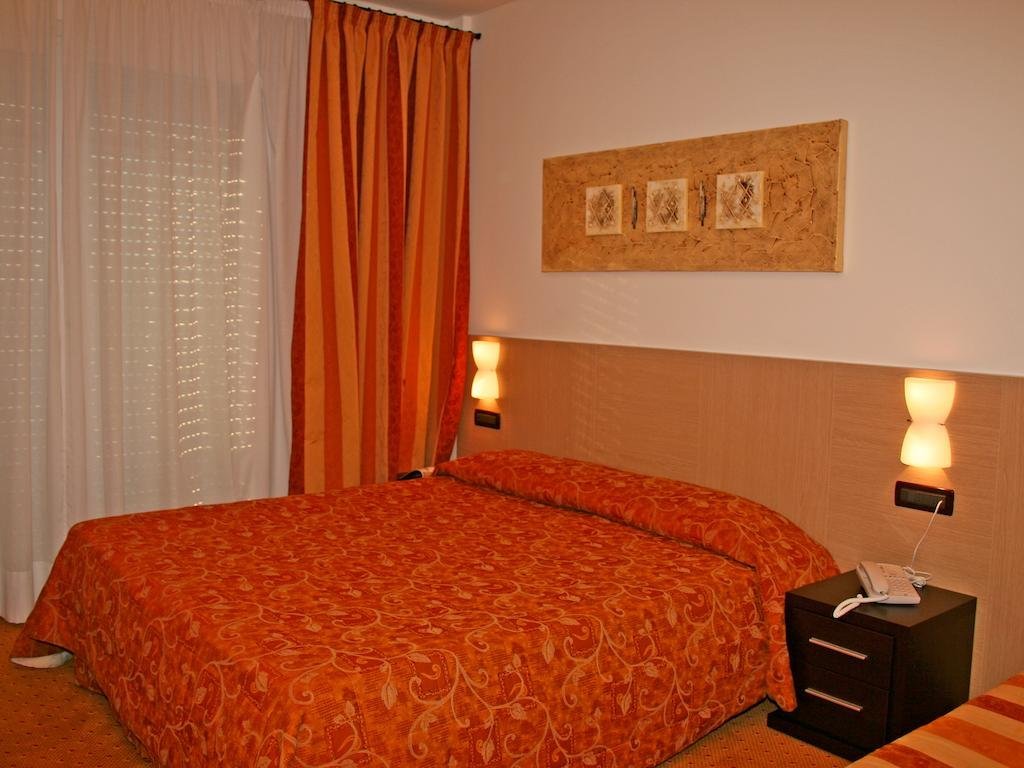 Фото Hotel Olympus