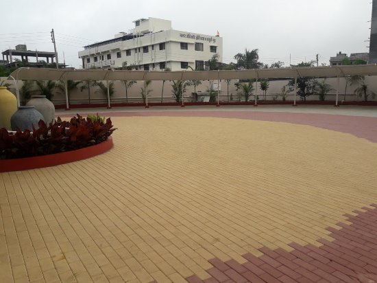 Фото Hotel Pushpak Park