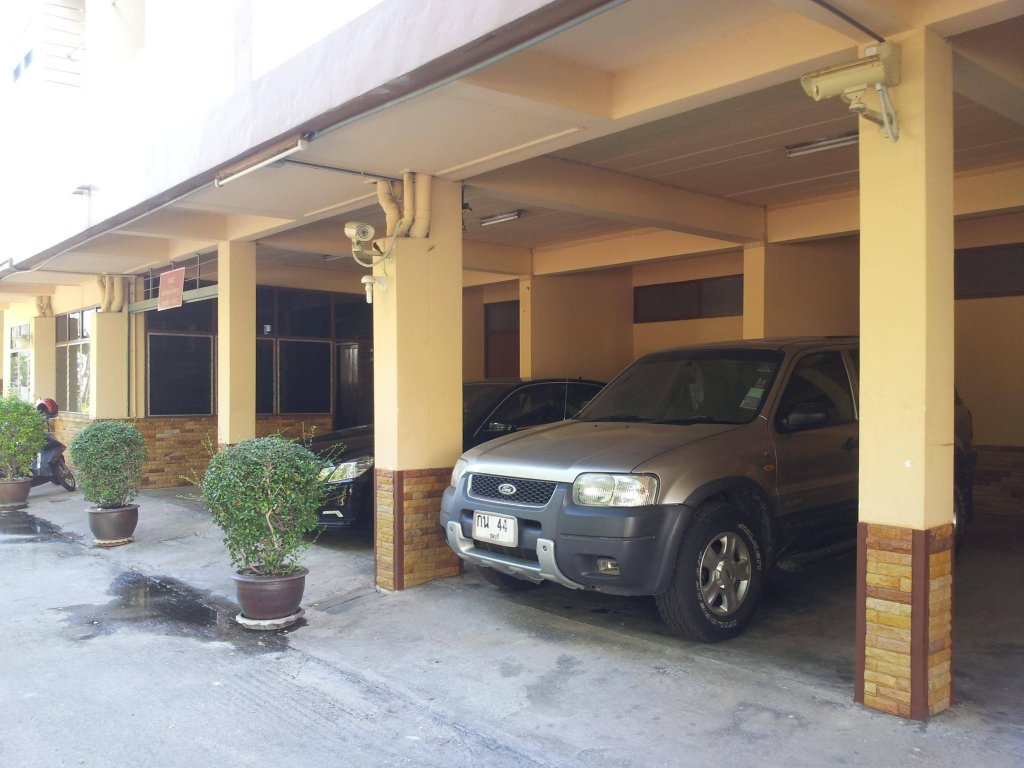 Фото отеля 3