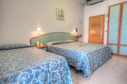 Фото Hotel Olympia