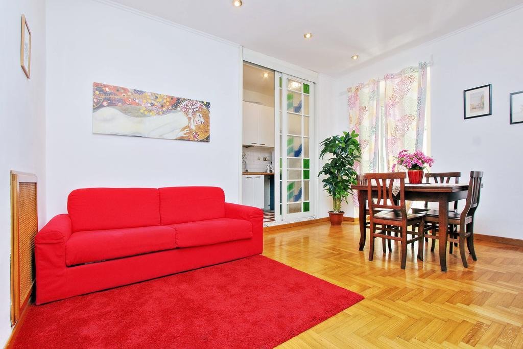 Фото Piazza Risorgimento Studio